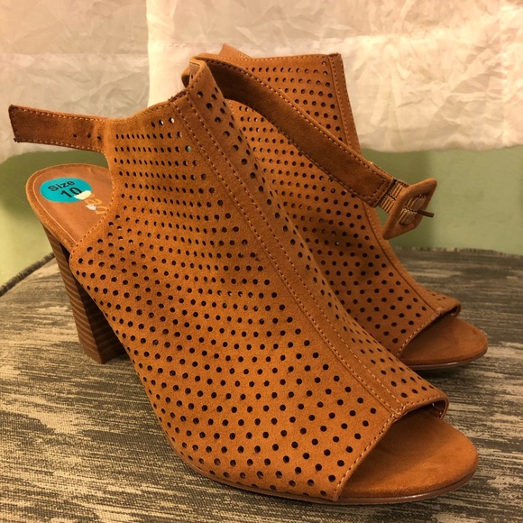 🌼 Madden NYC Shoes - New Without Box 🌼 - Picture 2 of 3